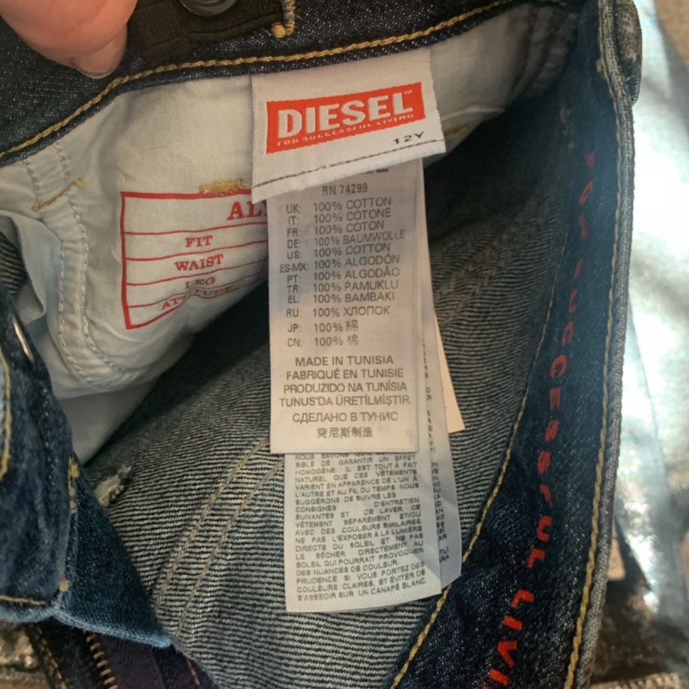 Diesel Alys-J Metallic Effect Straight Leg Jeans size 12y or womans s - Picture 6 of 10